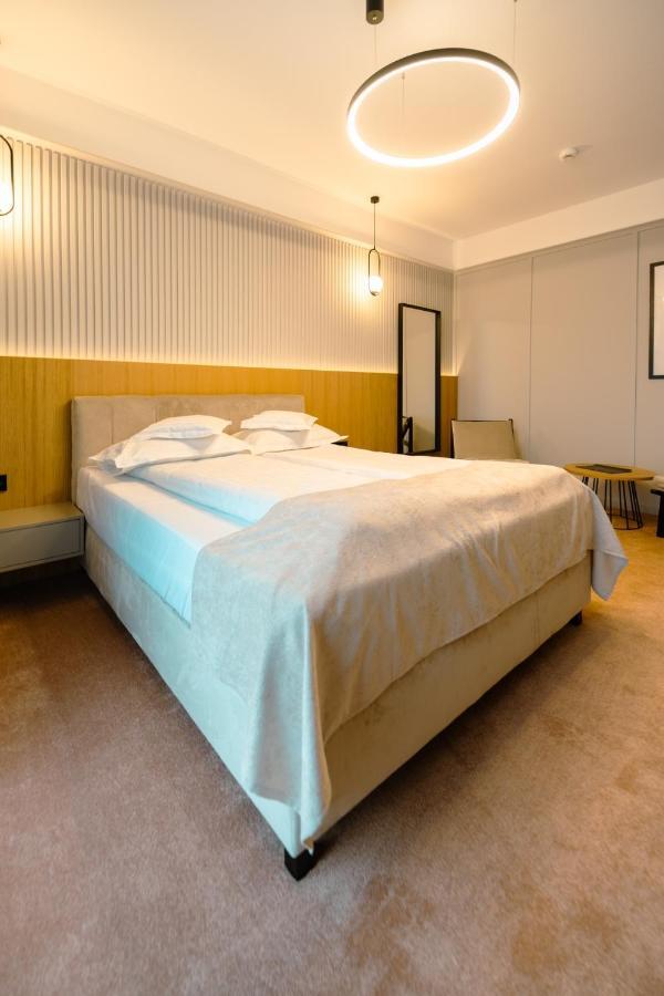 Crama Jelna Resort & Spa Orheiu Bistritei Luaran gambar